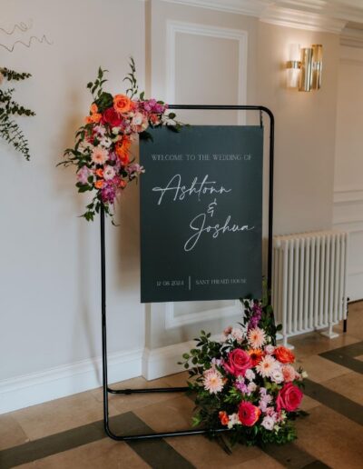 The Dancing Daffodil - Ashton & Josh - Welcome Sign